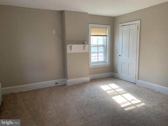 Building Photo - 209 Gay St