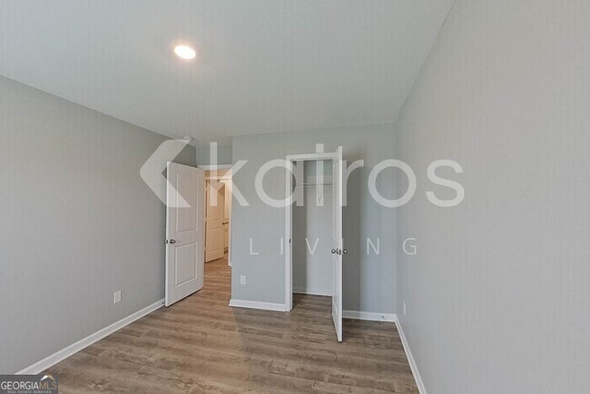 Building Photo - 6008 Argyle Loop