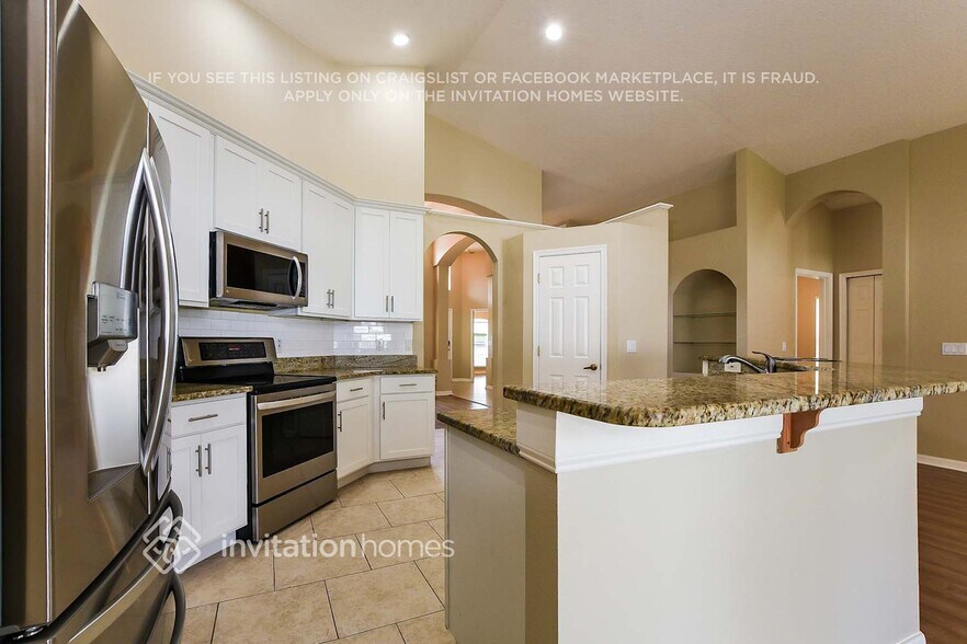 Building Photo - 2427 Cimmaron Ash Way