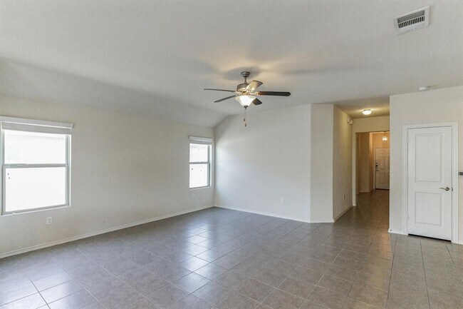 Building Photo - 3900 Alpine Autumn Dr