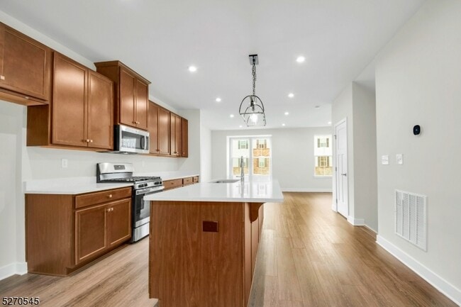 Building Photo - 19 Peckwell St