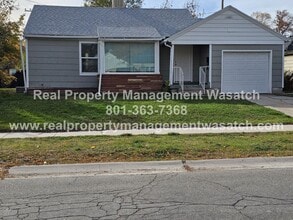 Building Photo - Check Out This 4 Bedroom 2 Bathroom Home i...