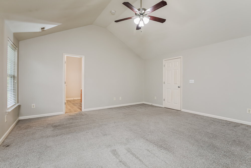 Building Photo - 1303 Cricket Ridge Dr