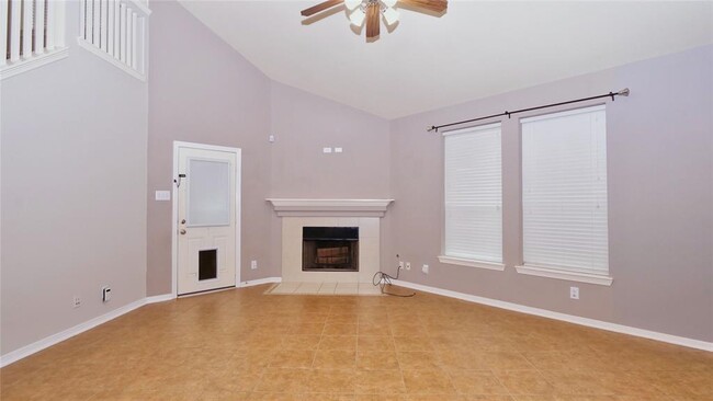 Building Photo - 6426 Black Bamboo Ln