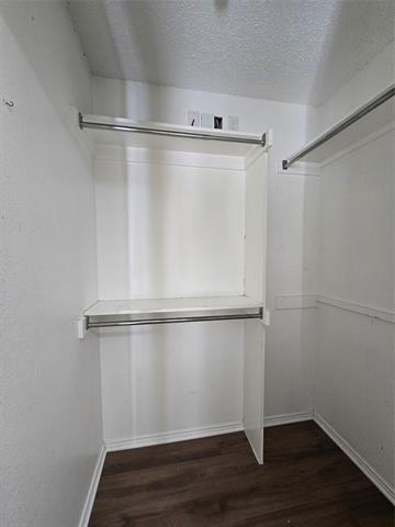 Building Photo - 1400 Kilkenny Dr