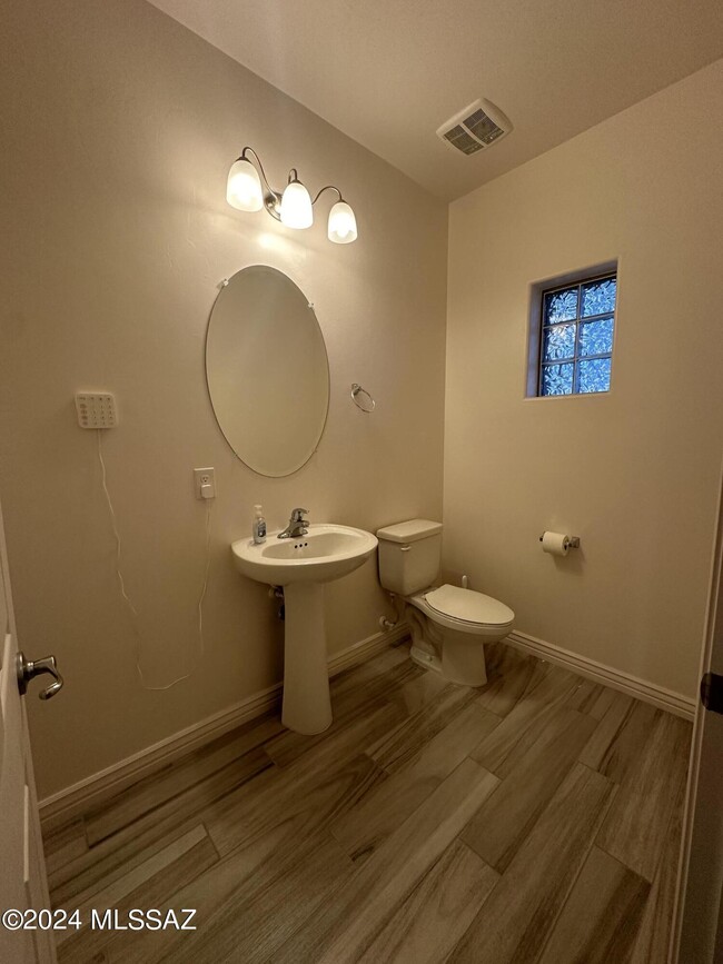 Building Photo - 6257 W Yew Pine Way