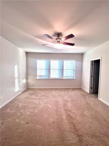 Building Photo - 2464 Pinnae Pl