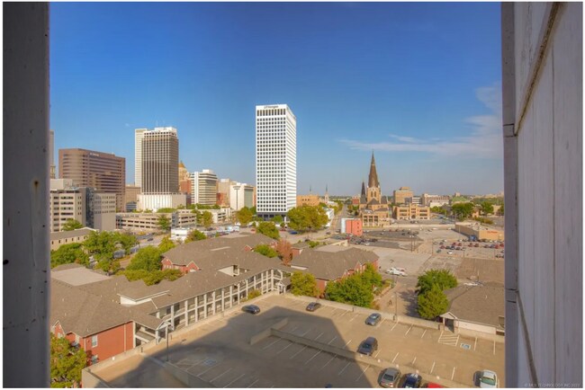 Building Photo - Downtown Tulsa High-Rise Living with Incredible Views and Utilities Included!