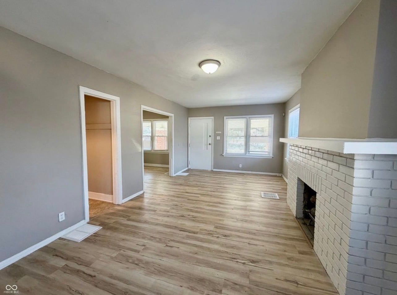 Building Photo - 4002 Rookwood Ave