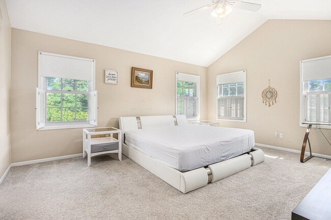 Building Photo - 7471 St George Cir