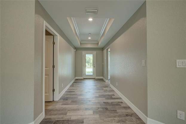 Building Photo - 129 Glades Dr