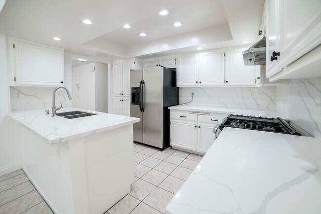 Building Photo - Your Perfect Single-Story Rancho Cucamonga...