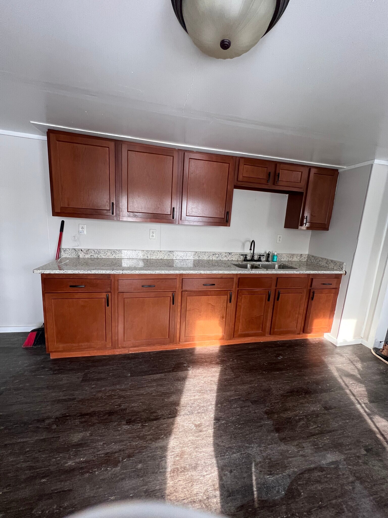 Brand new granite countertop and deep stainless steel sink - 12708 Foster St