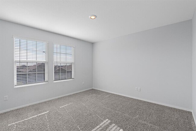 Building Photo - 321 Arnage Dr