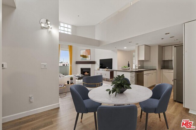 Building Photo - 12773 Caswell Ave