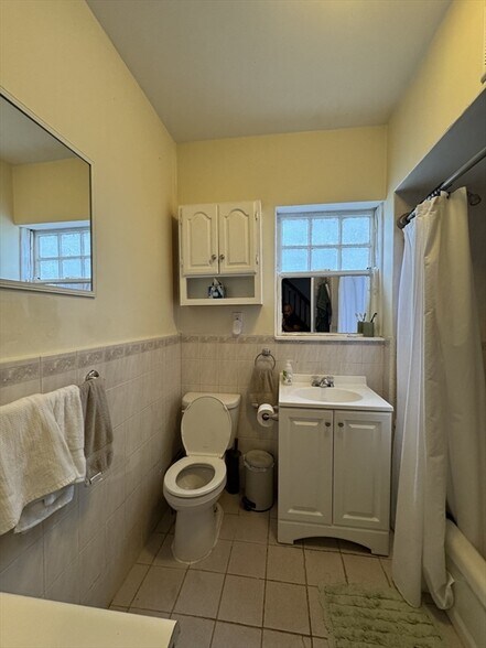 Building Photo - 98 Westbourne Ter