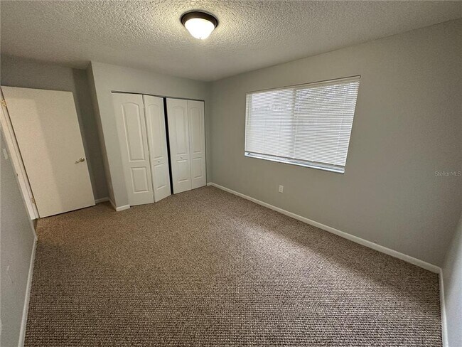 Building Photo - 1835 Bough Ave