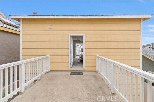 Building Photo - 325 Grand Canal