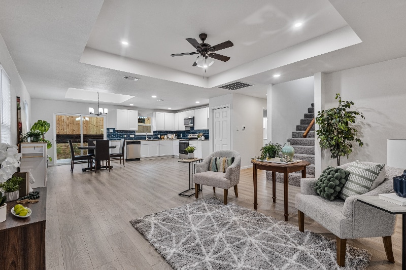 Building Photo - 1009 N Barrett Ave