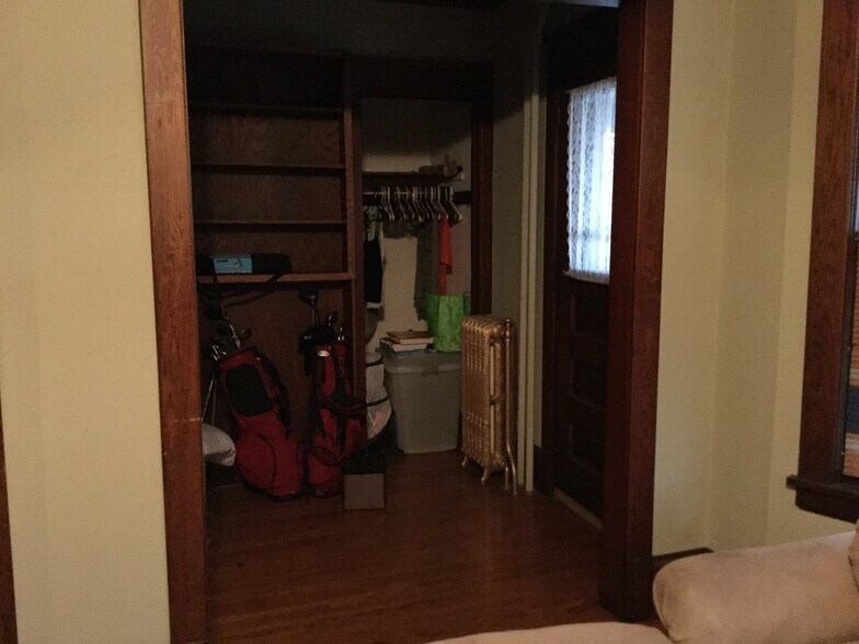 Door to balcony - 816 Ashland Ave