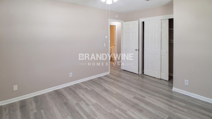 Building Photo - 1024 Hallwood Loop