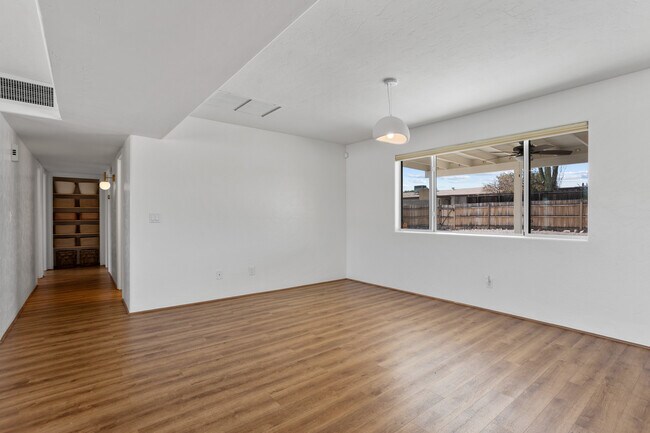 Building Photo - 9702 E 3rd St