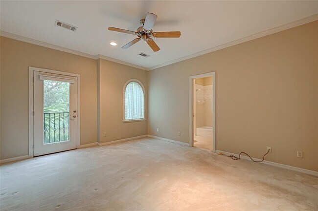 Building Photo - 109 Asbury St