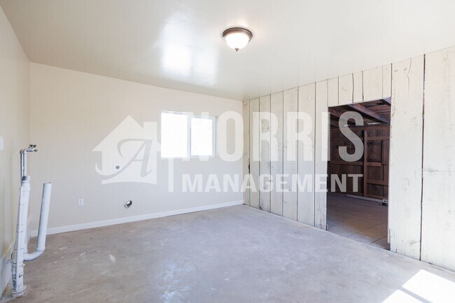 Building Photo - Two Bedroom Home in Casa Grande