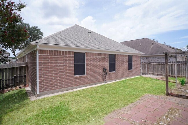 Building Photo - 19327 Camellia Knoll Trail