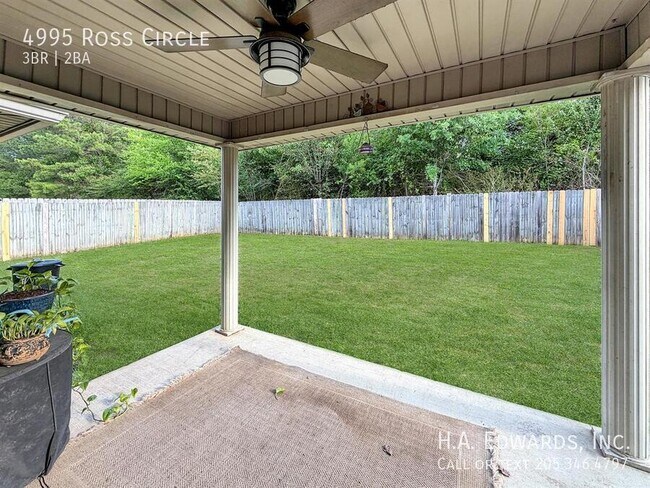 Building Photo - 4995 Ross Cir
