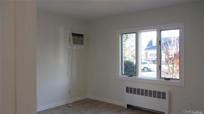 Building Photo - 367 Columbus Pkwy