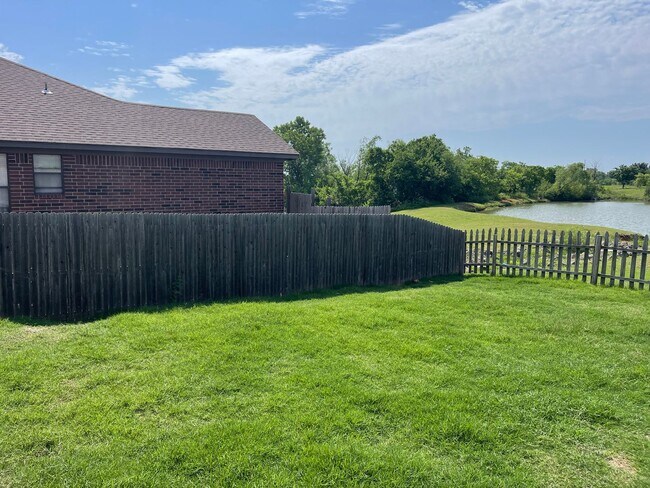 Building Photo - Water front 3 bedroom, 2 bath with a 2 car...