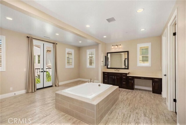 Building Photo - 57 Gainsboro