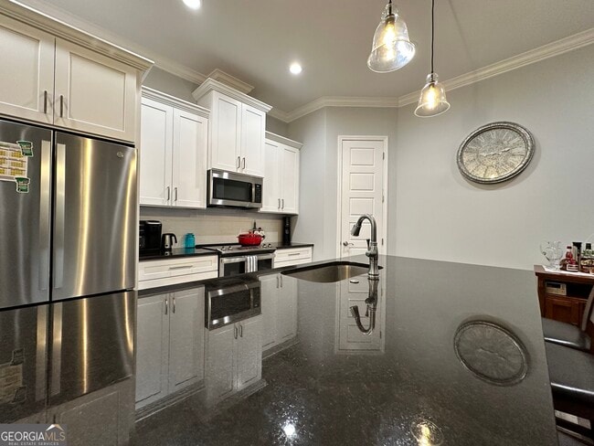 Building Photo - 112 Tacatacoru Ct