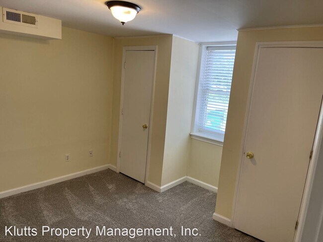 Building Photo - 2 br, 1 bath House - 340 Hollis Road