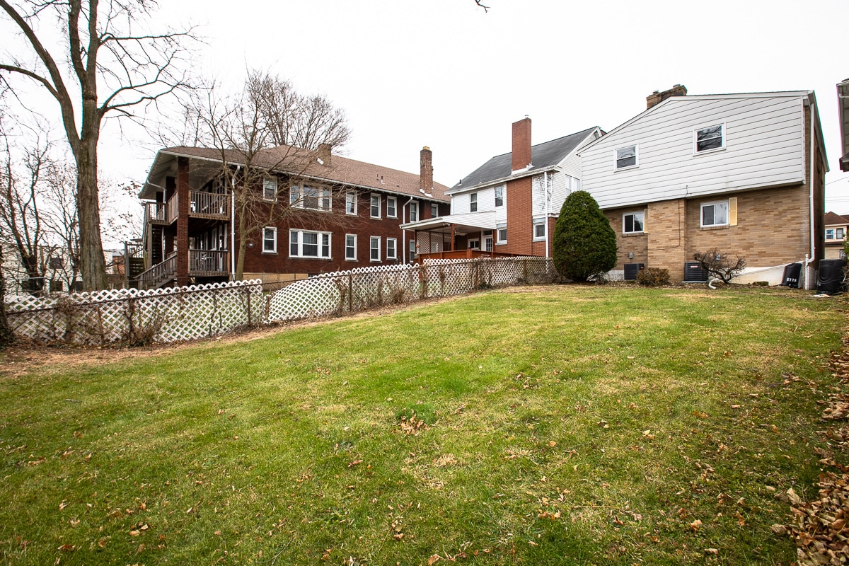 Building Photo - 3116 Pioneer Ave