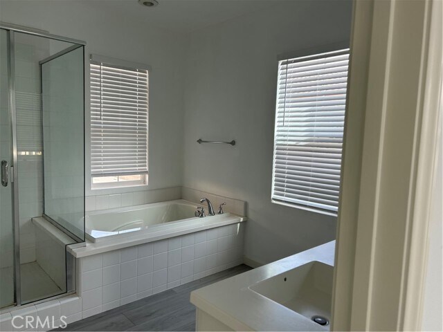 Building Photo - 67 Island Coral