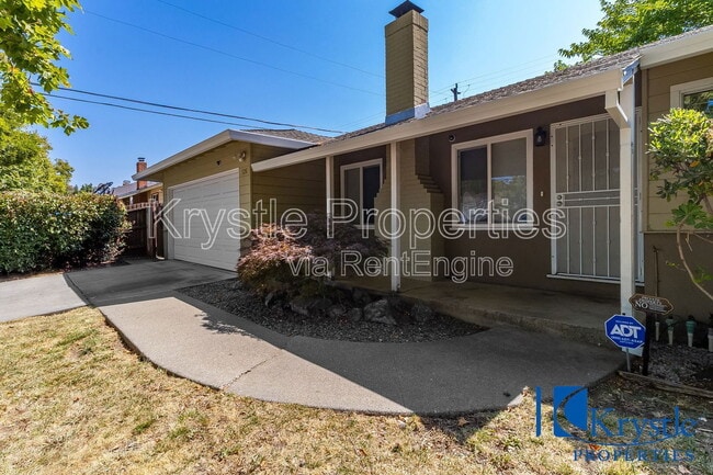 Building Photo - 126 Lain Dr