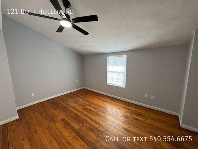 Building Photo - 121 Butt Hollow Rd