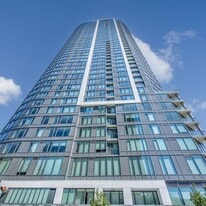 Building Photo - 2510 6th Ave
