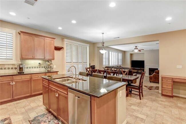 Building Photo - 15180 Willow Wood Ln