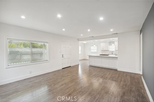 Building Photo - 10653 Oro Vista Ave