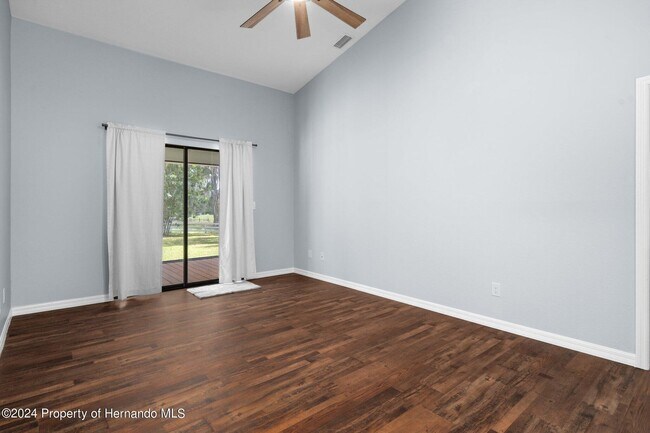 Building Photo - 7001 Griffin Rd