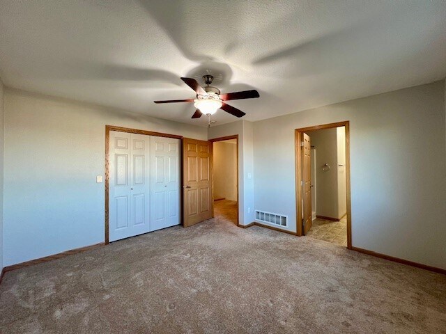 Building Photo - 6814 Riviera Ct