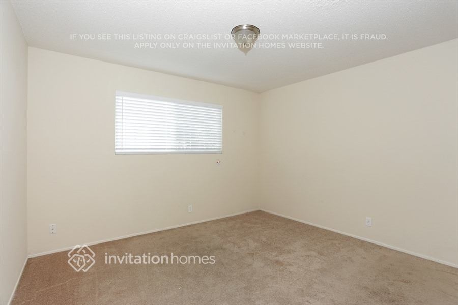 Building Photo - 130 Almanor Dr