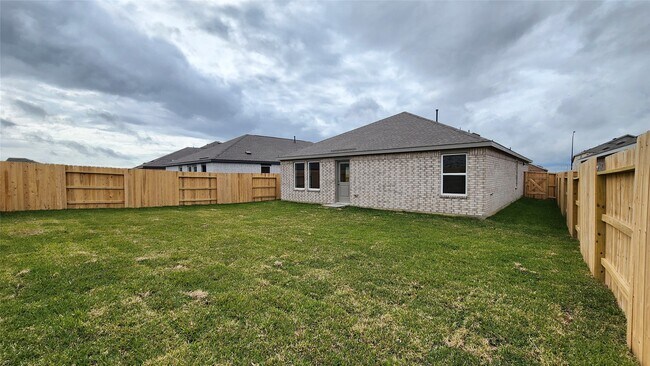 Building Photo - 16218 Rustic Pr Dr