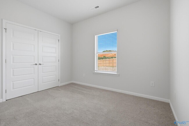 Building Photo - 128 Stockholm Ln