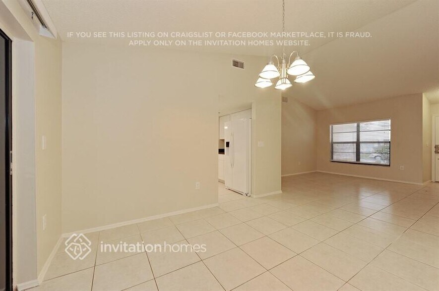 Building Photo - 540 Still Meadows Cir W