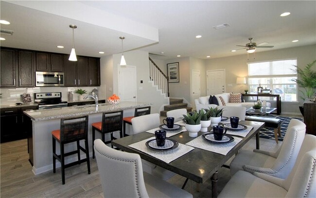 Building Photo - 708 Tinton Falls Ln