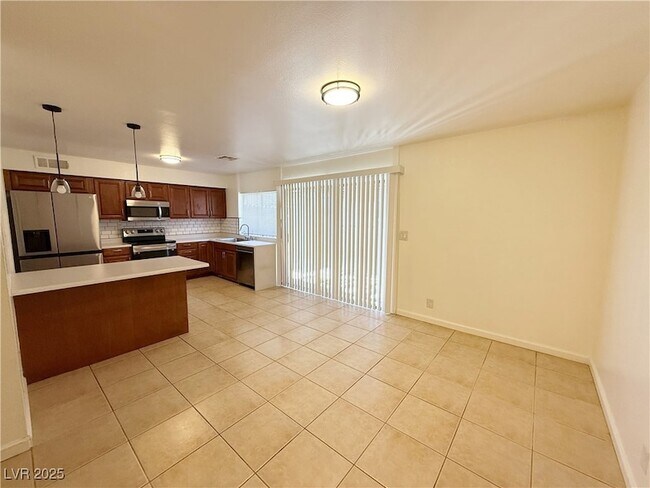 Building Photo - 3270 Liahona Way